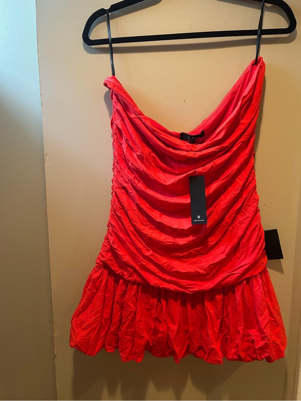 Lulus - Bright Red Strapless Ruched Bubble-Hem Mini Dress
